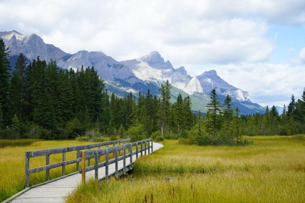 Canmore Airbnb attractions